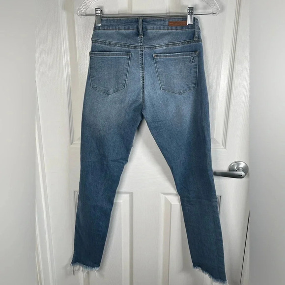 Articles Of Society Fringe Bottom Jeans Size 26 - Picture 6 of 10